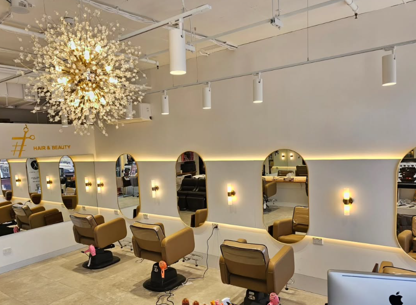 #7 HAIR & BEAUTY Salon